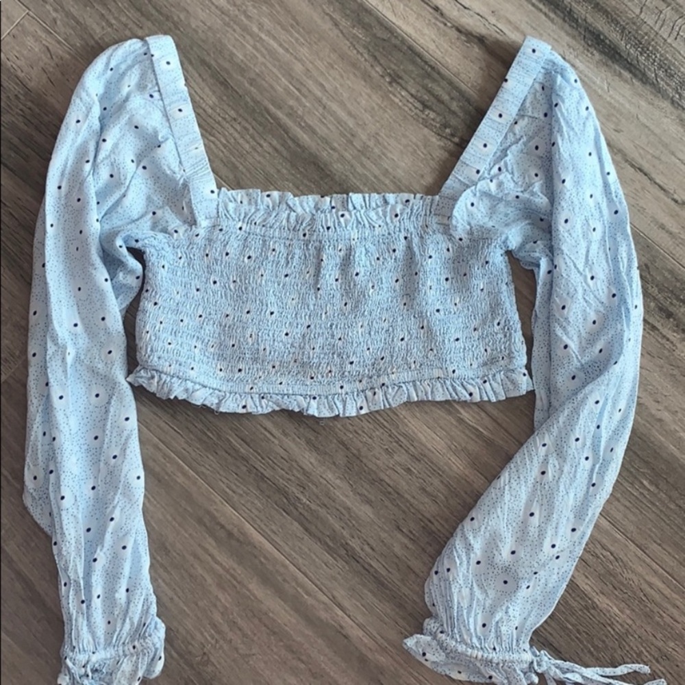 🪲 Urban outfitters daisy crop top